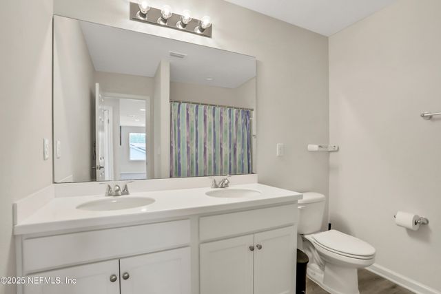 2016 AMBERLY Drive, Middleburg, FL 32068