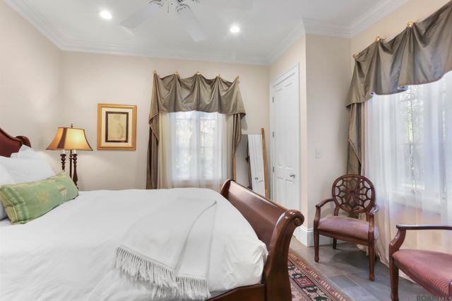 9551 Myrtles Ln, St Francisville, LA 70775