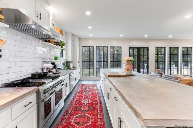 9551 Myrtles Ln, St Francisville, LA 70775