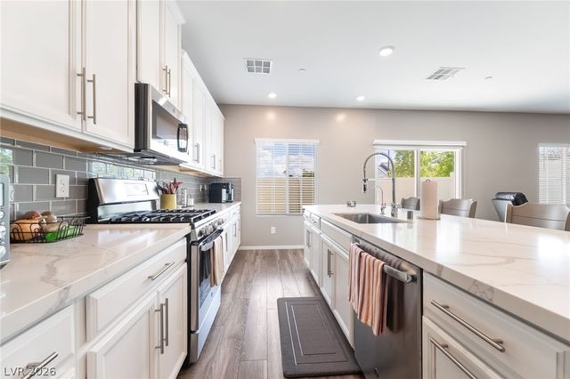 524 Shophia Skye Street 214, Henderson, NV 89052