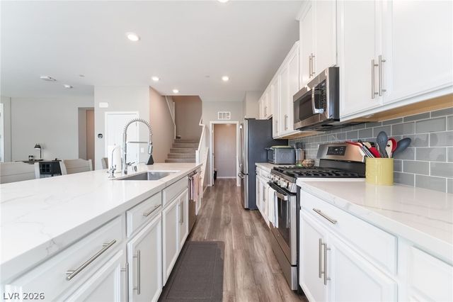 524 Shophia Skye Street 214, Henderson, NV 89052
