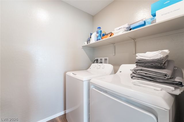 524 Shophia Skye Street 214, Henderson, NV 89052