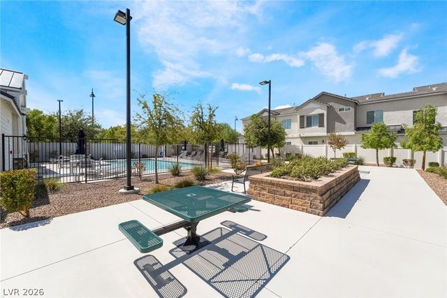 524 Shophia Skye Street 214, Henderson, NV 89052