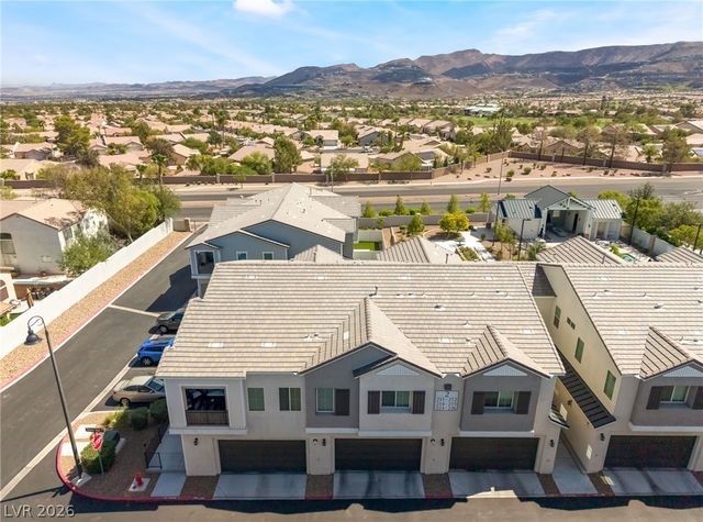 524 Shophia Skye Street 214, Henderson, NV 89052