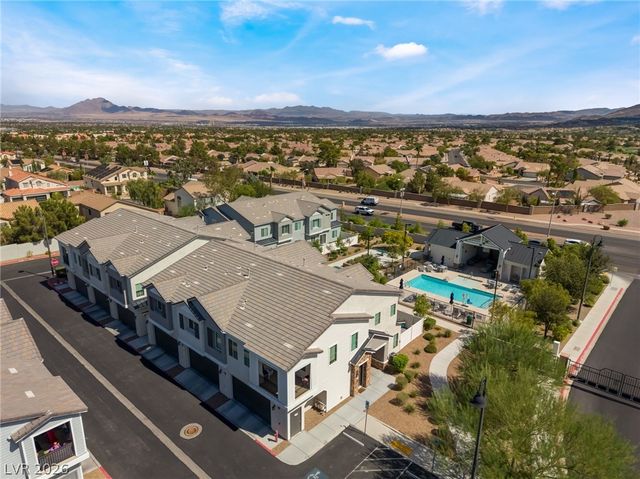 524 Shophia Skye Street 214, Henderson, NV 89052