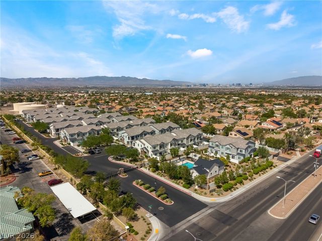 524 Shophia Skye Street 214, Henderson, NV 89052