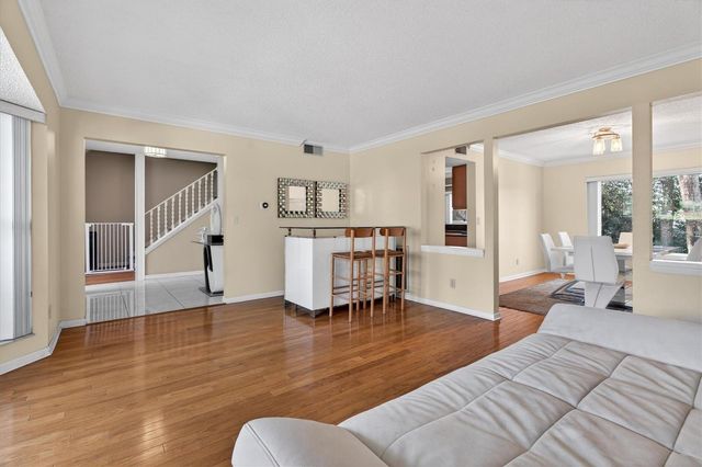 88 HARBOR OAKS CIRCLE, Safety Harbor, FL 34695