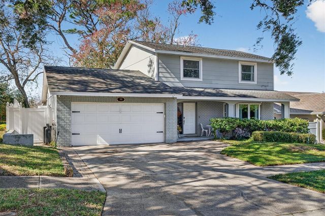 88 HARBOR OAKS CIRCLE, Safety Harbor, FL 34695