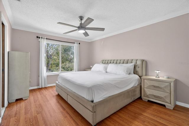 88 HARBOR OAKS CIRCLE, Safety Harbor, FL 34695