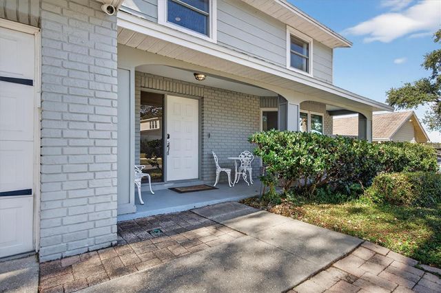 88 HARBOR OAKS CIRCLE, Safety Harbor, FL 34695