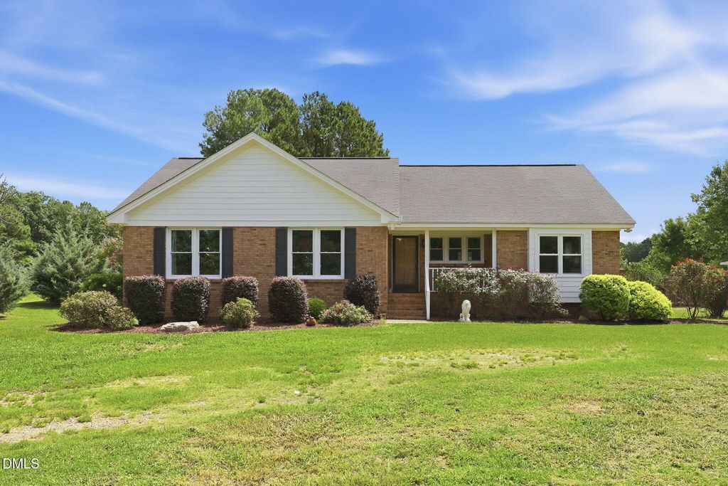 10545 Oakley Road, Zebulon, NC 27597