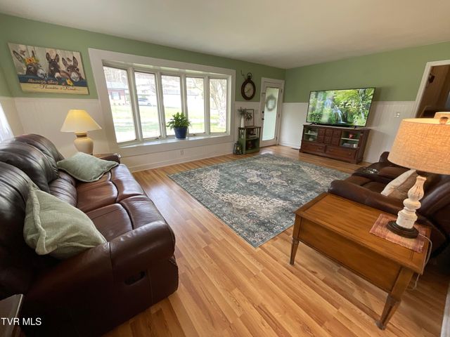 105 Idletime Drive, Greeneville, TN 37743