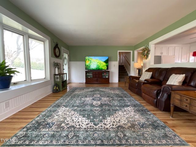 105 Idletime Drive, Greeneville, TN 37743