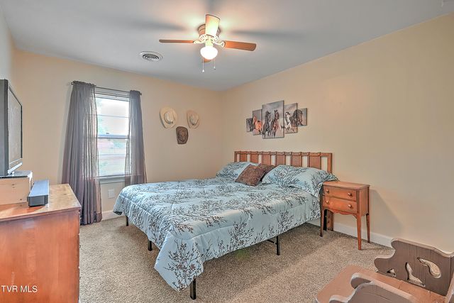 105 Idletime Drive, Greeneville, TN 37743