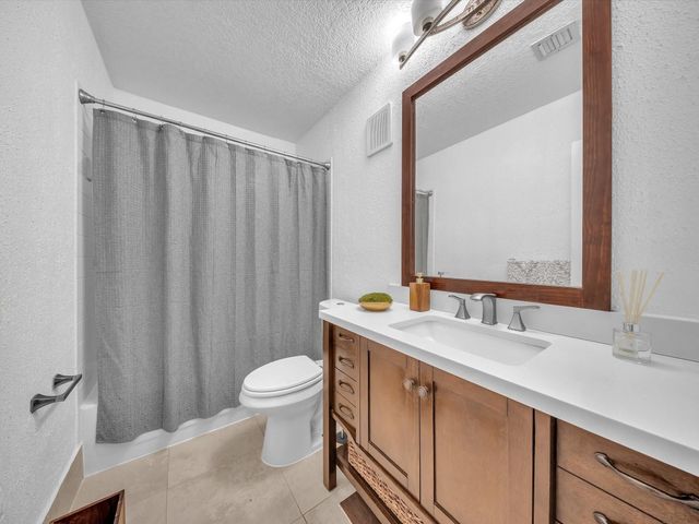 2790 NW 91st Avenue, Coral Springs, FL 33065