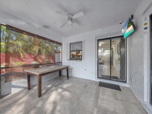 2790 NW 91st Avenue, Coral Springs, FL 33065