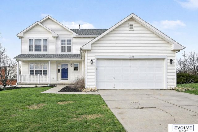 7822 S 97th Circle, La Vista, NE 68128