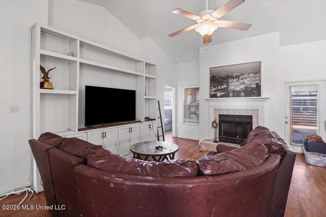 4925 Winsor Cove, D'iberville, MS 39540