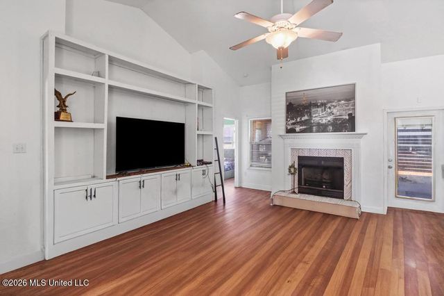 4925 Winsor Cove, D'iberville, MS 39540