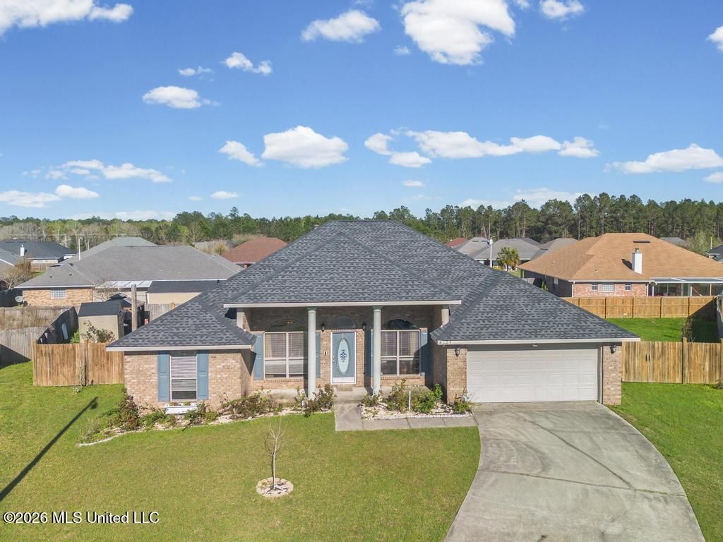 4925 Winsor Cove, D'iberville, MS 39540
