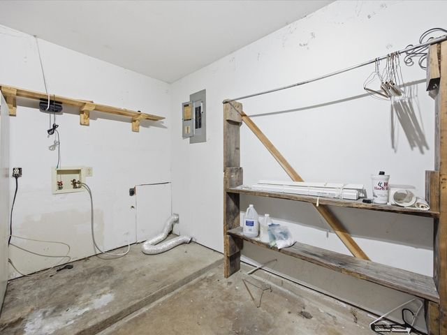 7621 Meadowbrook Drive, Watauga, TX 76148