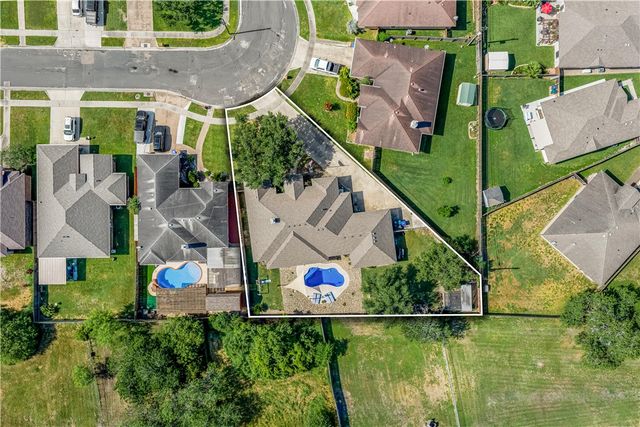 10201 Maple Leaf DR, Corpus Christi, TX 78410
