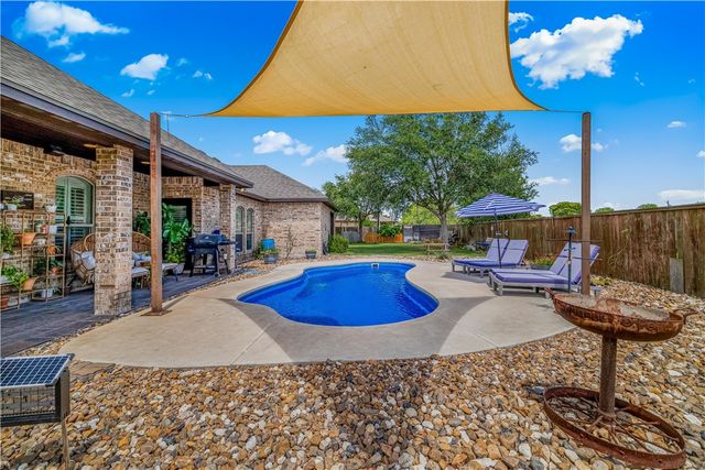 10201 Maple Leaf DR, Corpus Christi, TX 78410