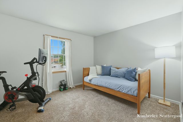 1946 Georgetown Drive SE, Grand Rapids, MI 49506