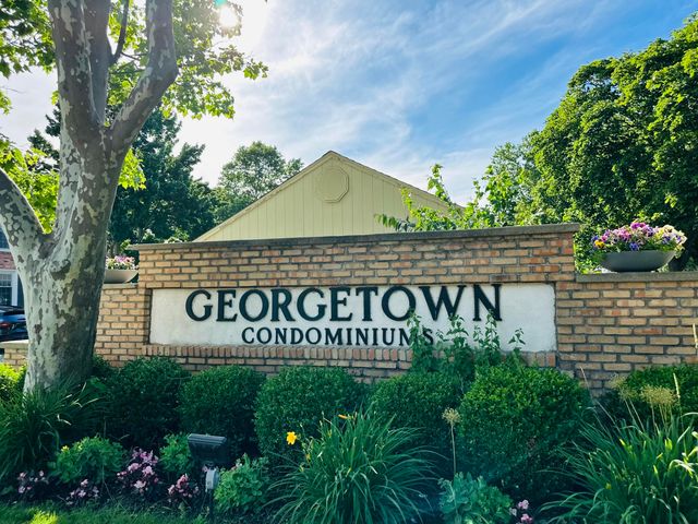 1946 Georgetown Drive SE, Grand Rapids, MI 49506