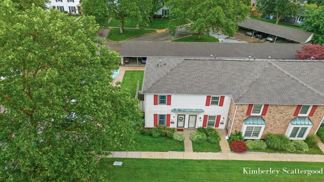 1946 Georgetown Drive SE, Grand Rapids, MI 49506
