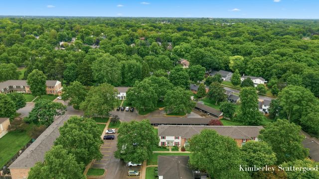 1946 Georgetown Drive SE, Grand Rapids, MI 49506