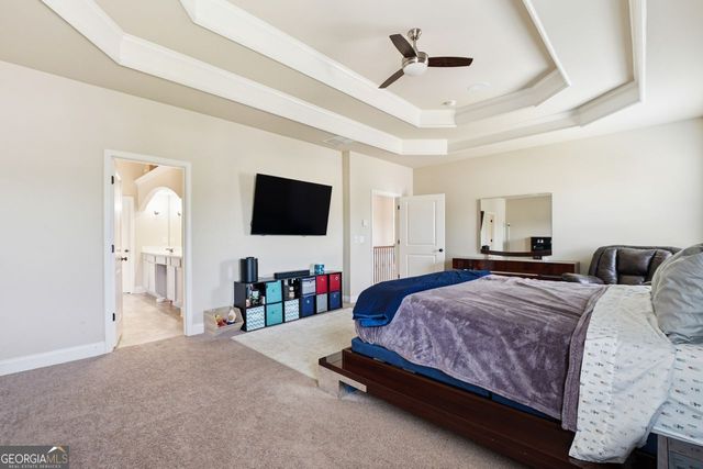 522 Woodburn Lane, Lawrenceville, GA 30044