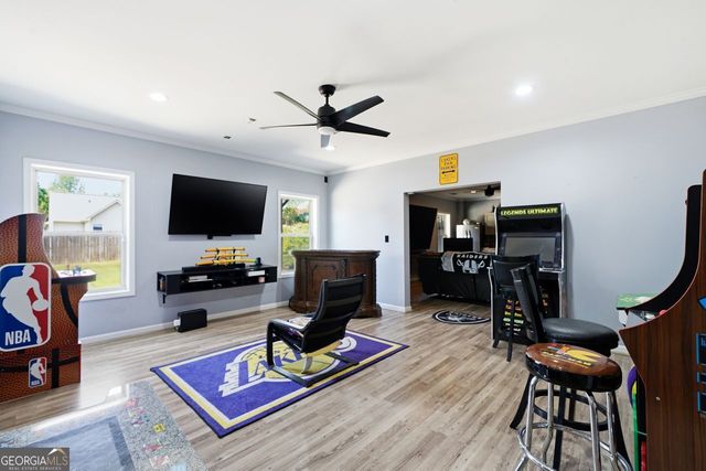 522 Woodburn Lane, Lawrenceville, GA 30044