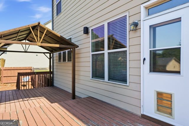 522 Woodburn Lane, Lawrenceville, GA 30044
