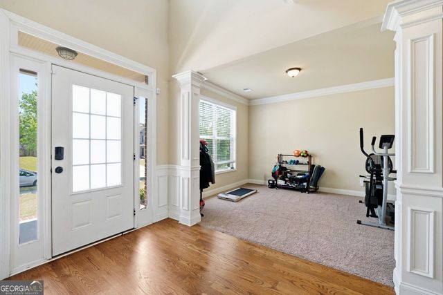 522 Woodburn Lane, Lawrenceville, GA 30044