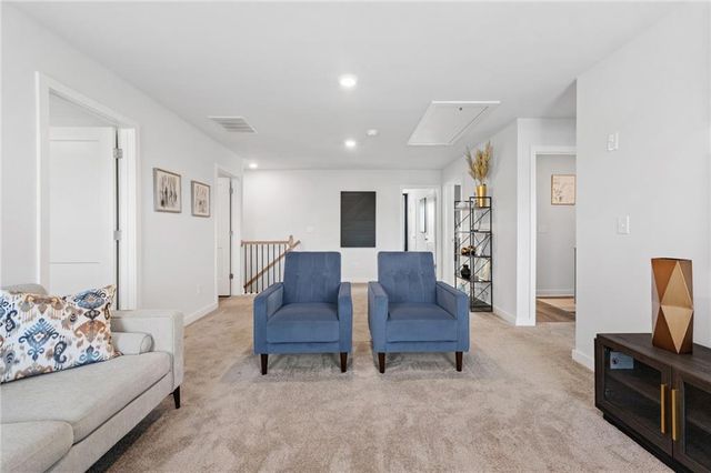 404 DAFFODIL Lane, Mcdonough, GA 30253