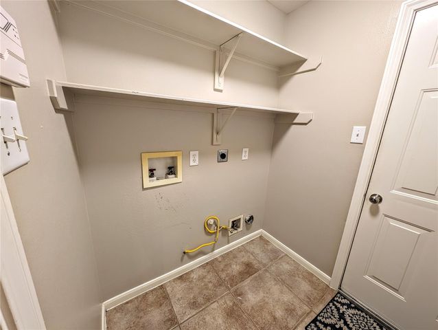 707 Lytton Springs, Spring, TX 77373