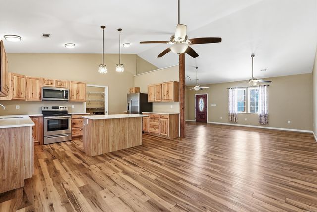 99 Sherrill King Dr., Quitman, AR 72058