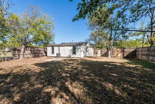 1802 Gus Thomasson Road, Dallas, TX 75228