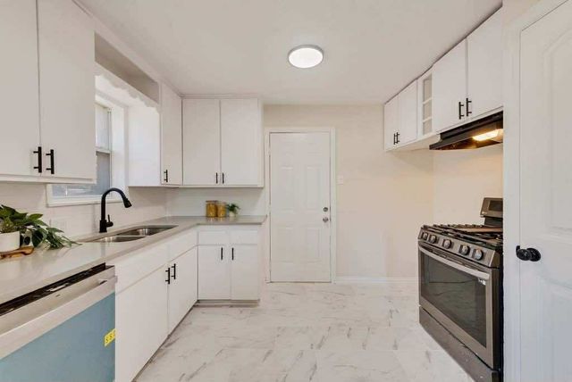 1802 Gus Thomasson Road, Dallas, TX 75228