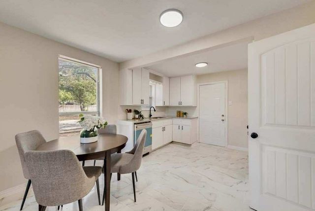 1802 Gus Thomasson Road, Dallas, TX 75228