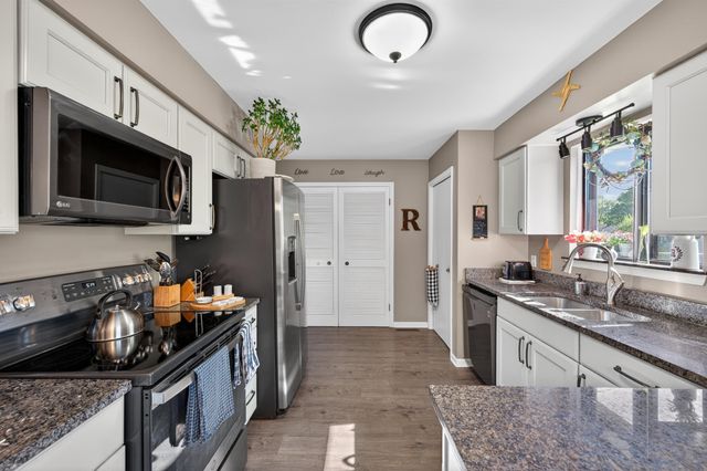 3315 Fuller Drive, Midland, MI 48642