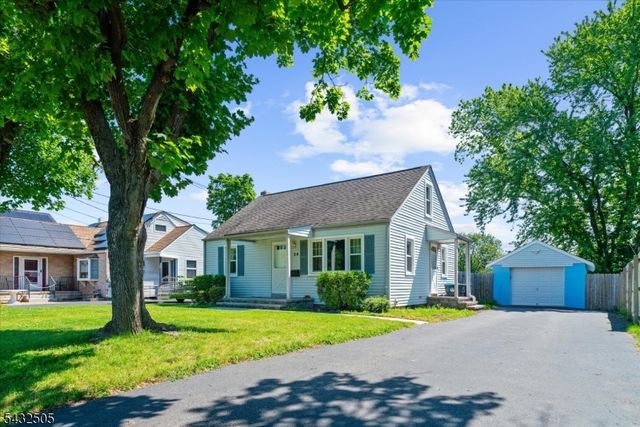 34 Allen St, Flemington Boro, NJ 08822