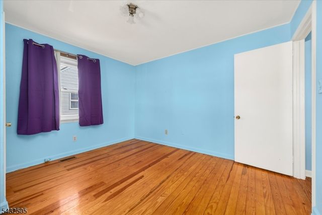 34 Allen St, Flemington Boro, NJ 08822