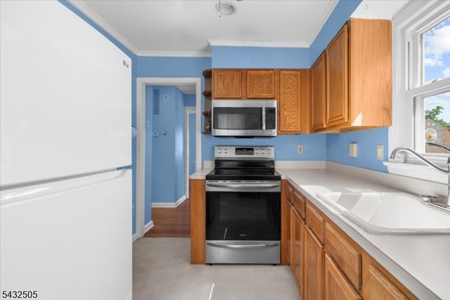 34 Allen St, Flemington Boro, NJ 08822