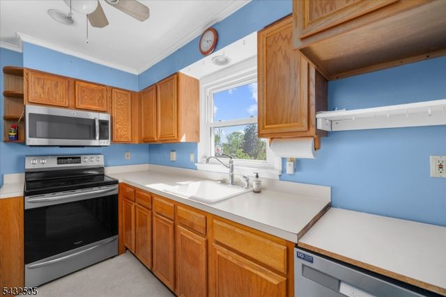 34 Allen St, Flemington Boro, NJ 08822