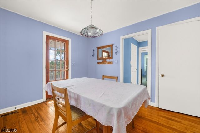 34 Allen St, Flemington Boro, NJ 08822