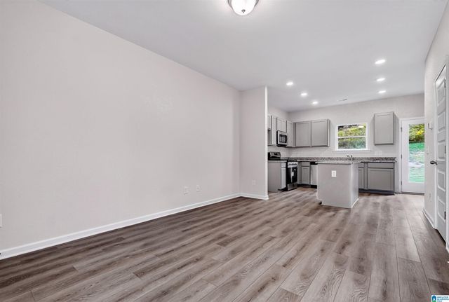 2078 VALLEY RUN, Leeds, AL 35094