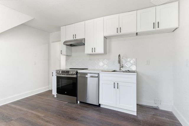 2401 W Dean Ave, Spokane, WA 99201