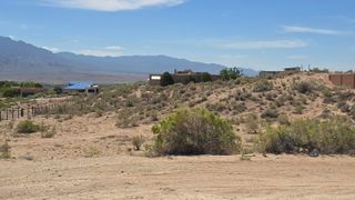 916 Saratoga Drive NE, Rio Rancho, NM 87144